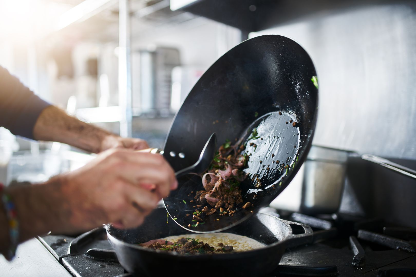 Como Usar Panela Wok para Receitas do Dia a Dia