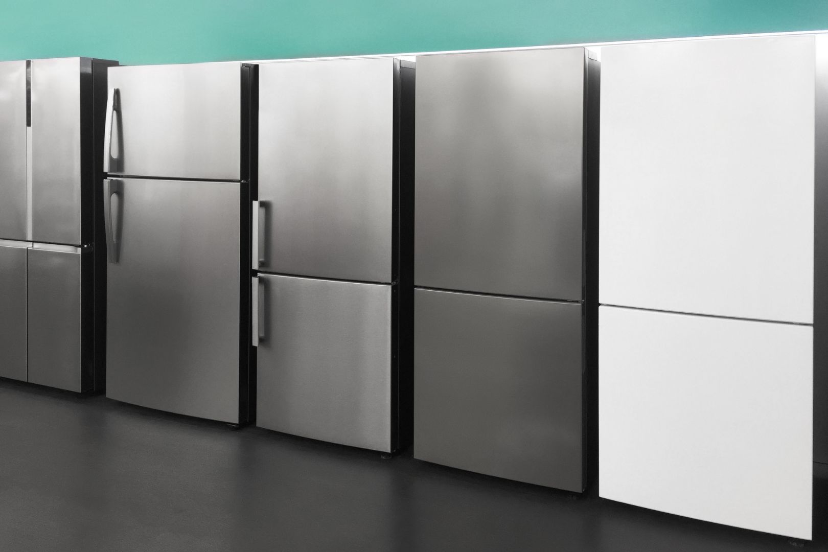 Geladeira Faz Gelo Mas Nao Gela Embaixo Causas Detalhadas e Solucoes