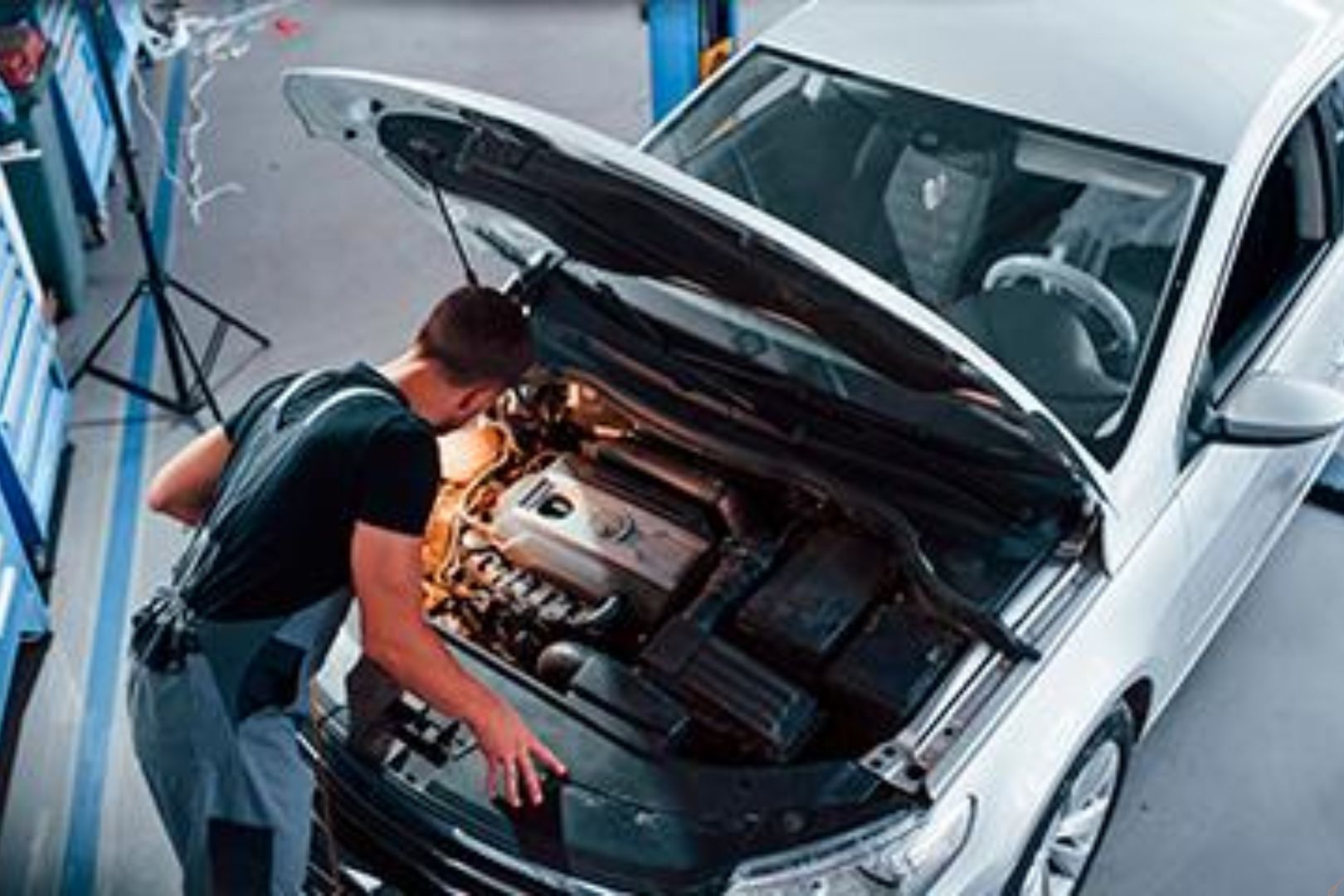 o que fazer com barulho no motor antes de chamar o guincho