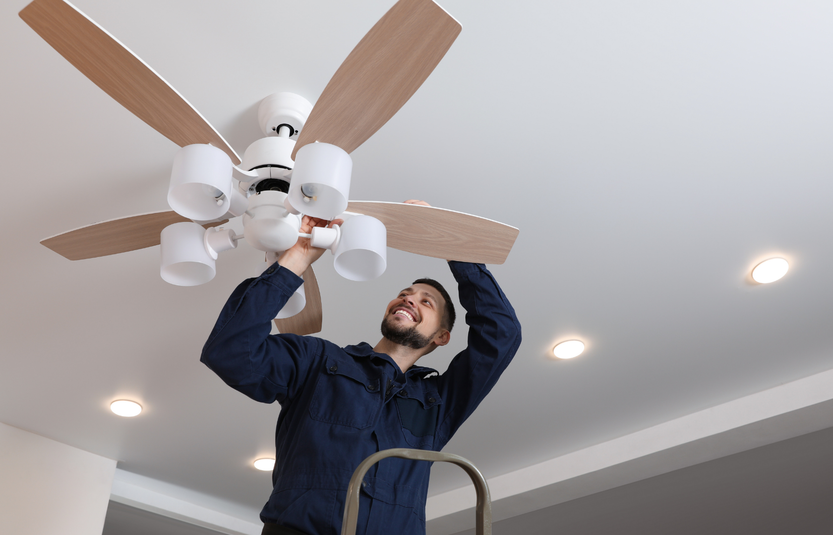 Como instalar ventilador de teto com seguranca